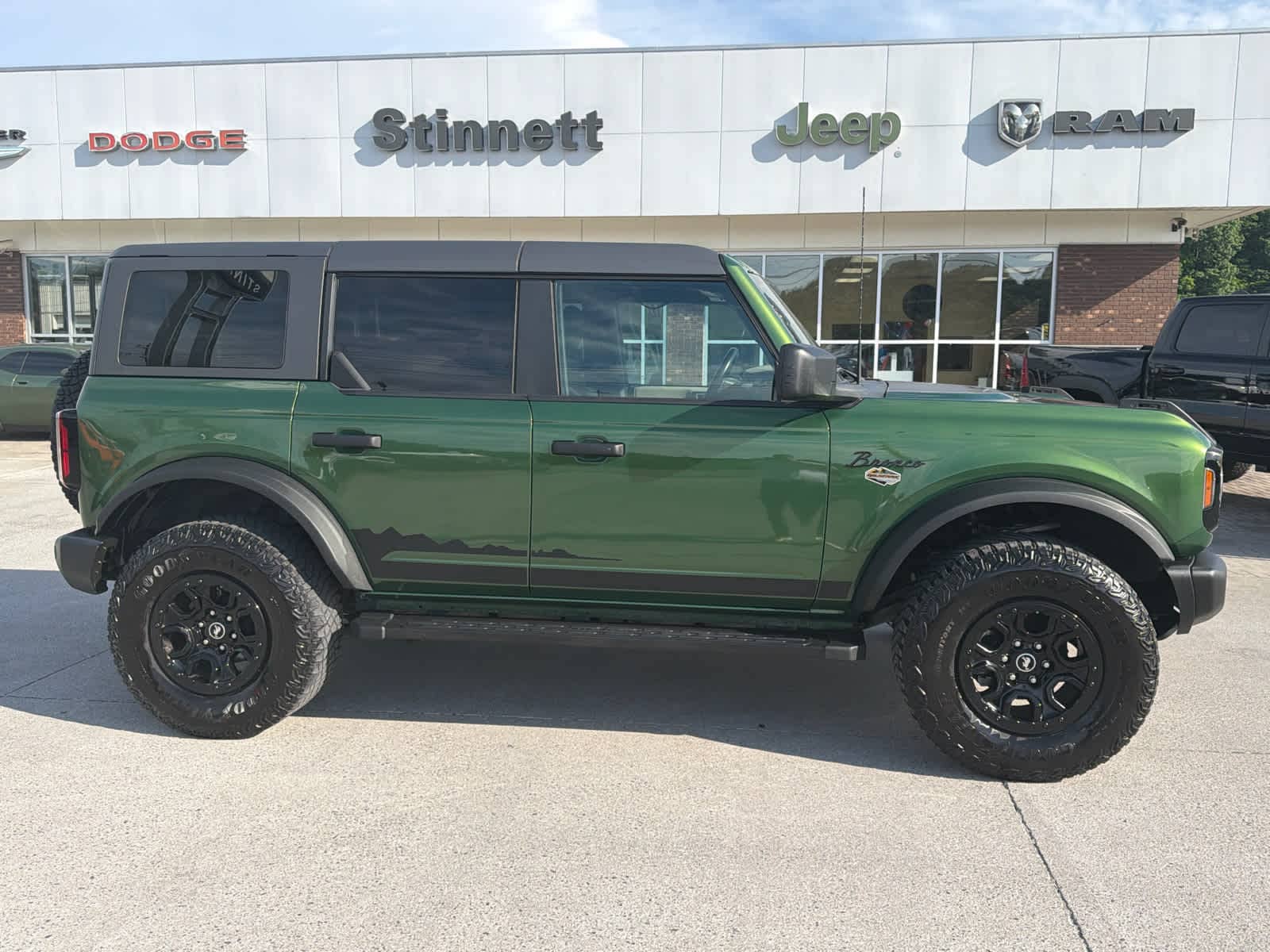 ford bronco 4-door 2023 1FMEE5DP5PLA82534 image ford bronco 4-door 2023 1FMEE5DP5PLA82534 image